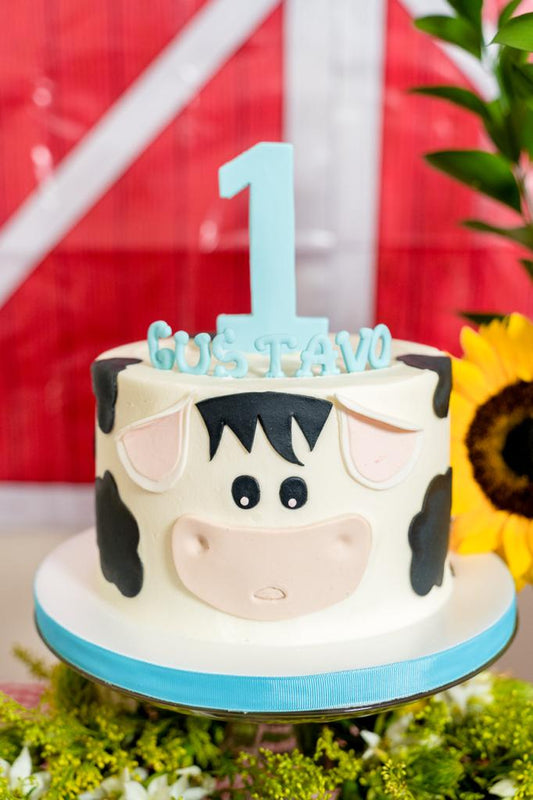 La fiesta de la vaca Lola